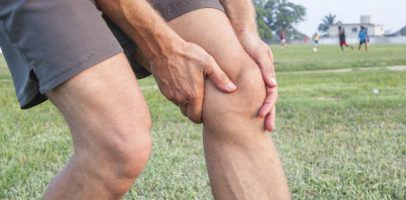 Что делать при патологической крыловидной складки коленного сустава?
